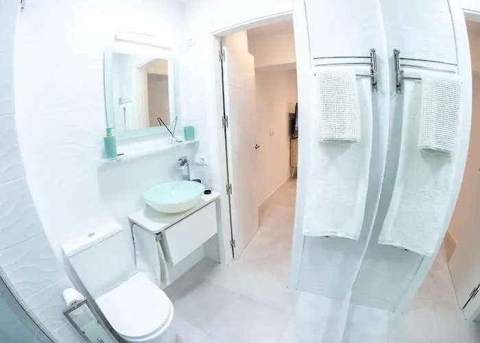 Completo A 5 Minutos Estacion Tren. * Кордова