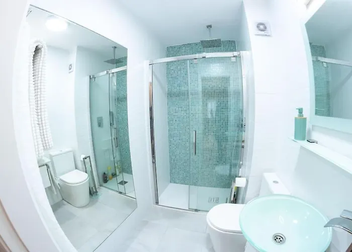 Completo A 5 Minutos Estacion Tren. Cordoba